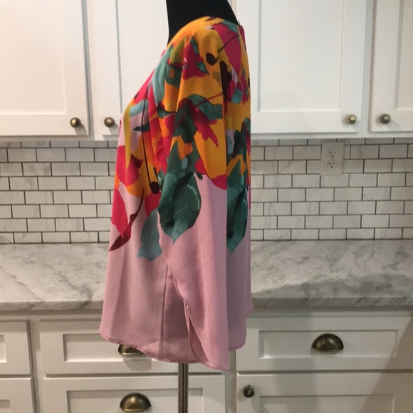 J Jill Christian Siriano Top Womens XS Pink Floral Boho Shirt Blouse Artsy - Picture 3 of 9